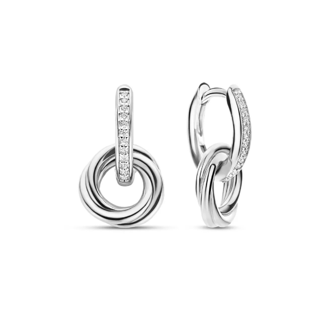 Sølv ørepynt belagt med platina.